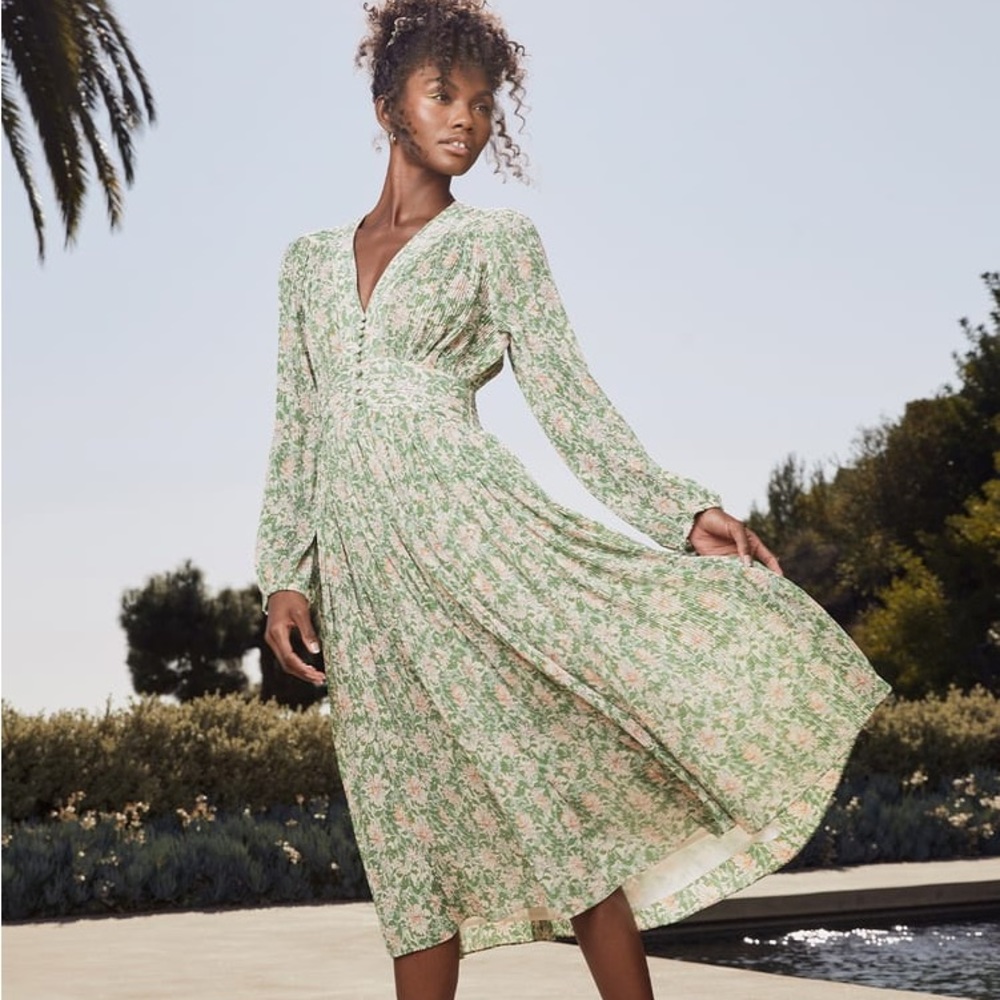 Garden Dancer Green Floral Print Pleated Long Sleeve Midi Dress